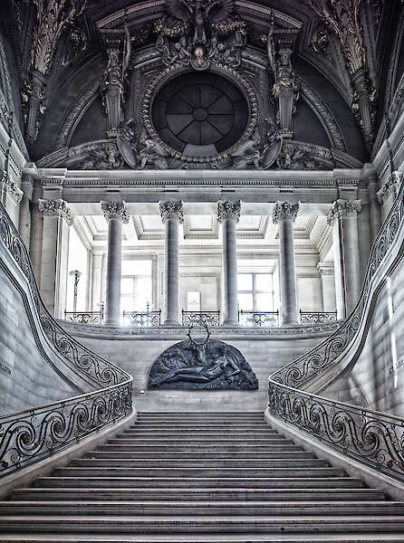 Escalier Mollien, Louvre, Paris